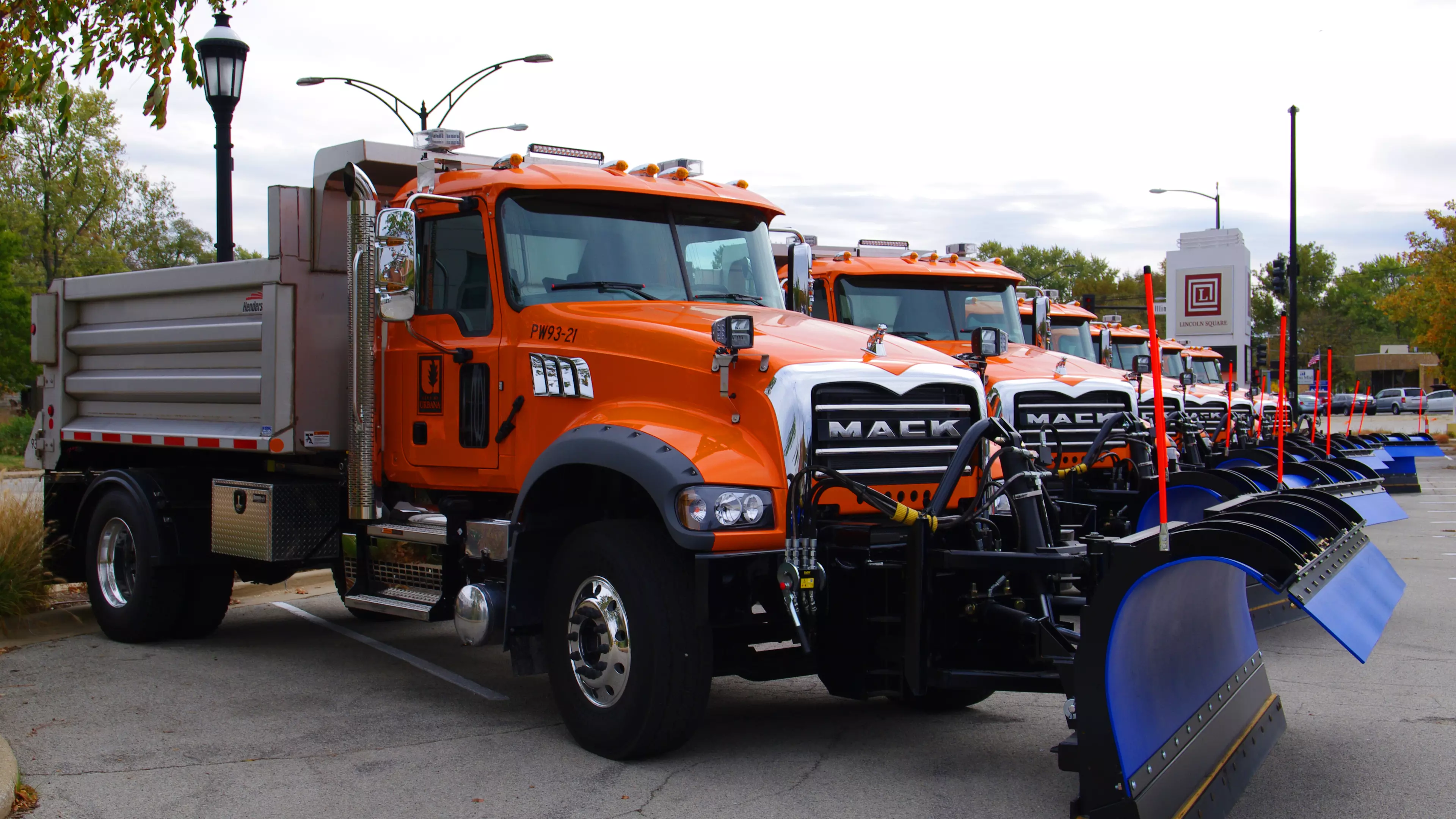 Mack Trucks